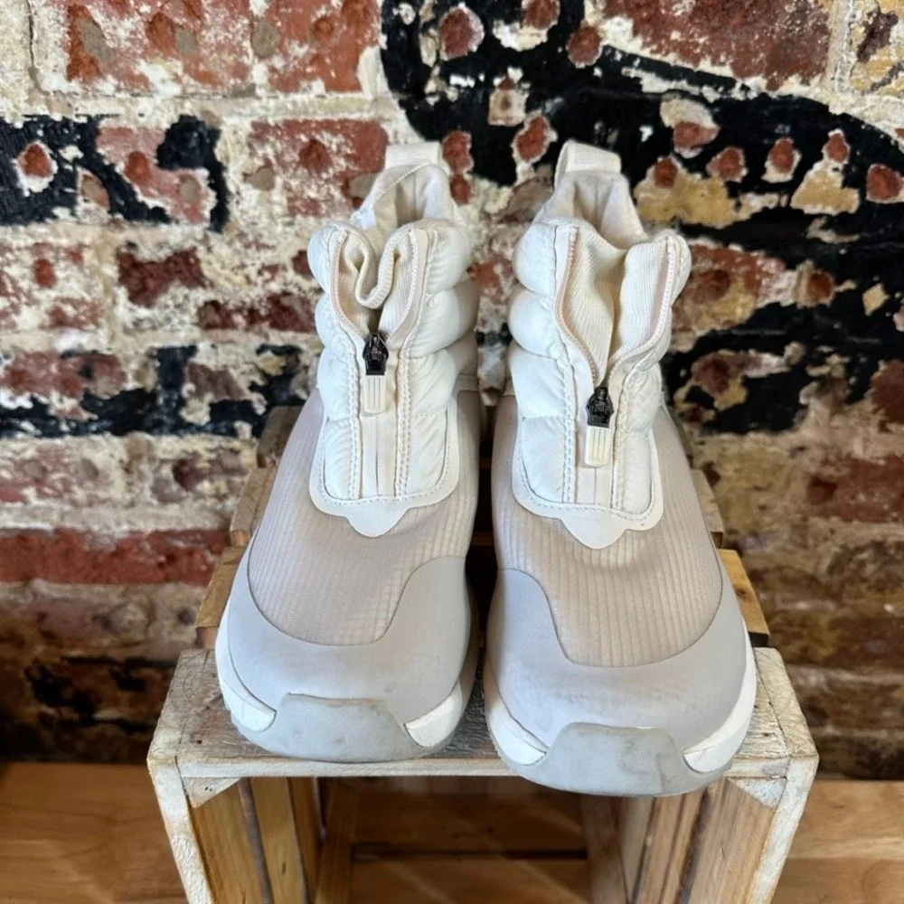 The North Face Thermoball Progressive Zip II Boots White Grey NF0A5LWF Womens 8
